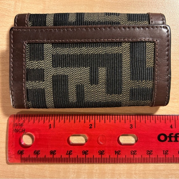 FENDI Keys Holder - Picture 6 of 10